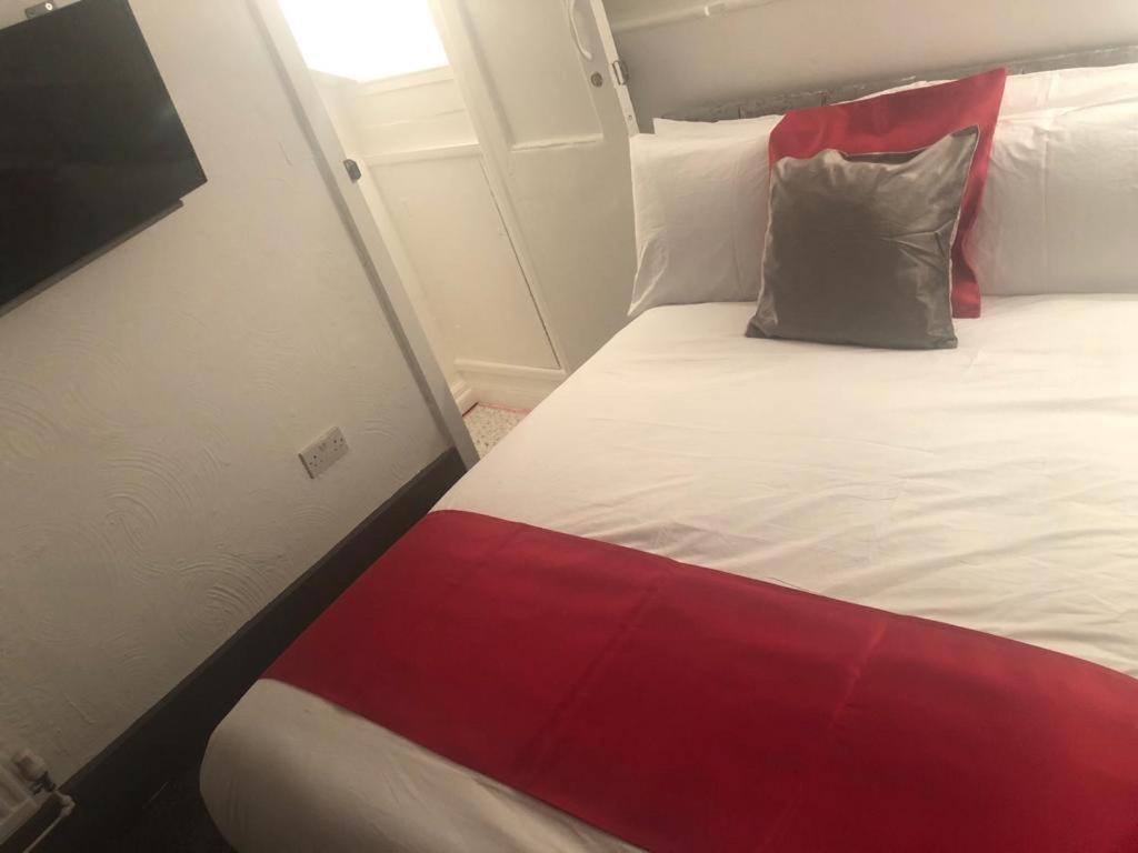 Kirubash Central Pier Hotel Blackpool Kültér fotó