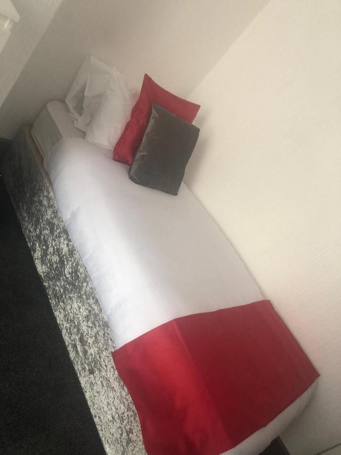 Kirubash Central Pier Hotel Blackpool Kültér fotó